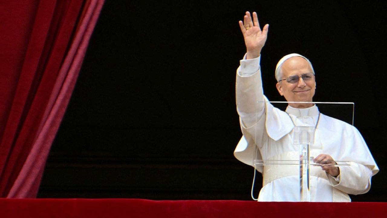 Pope Leo xiv holds first “Regina Kali” prayer in Vatican