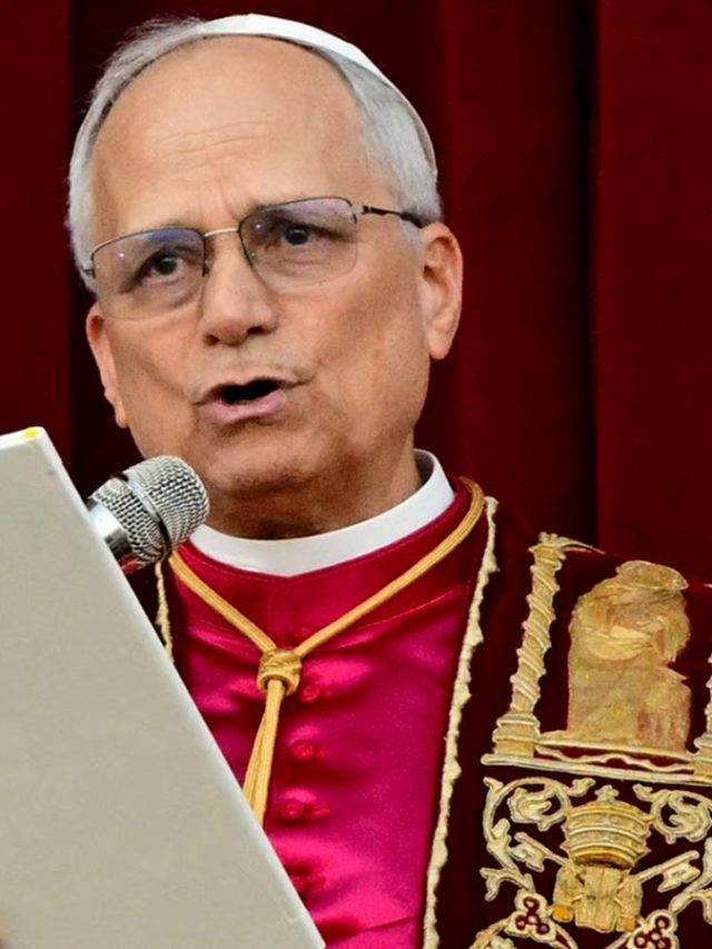 “Pope's Desire” meme artist beats mainstream media to end the news