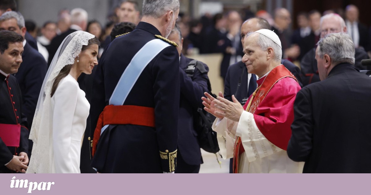 Por que algumas rainhas usam branco e outros pretos para satisfazer o papa | Monarquia