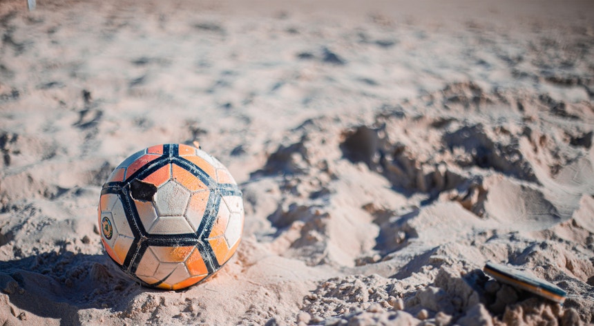 Portugal sai do jogo de campeonato de futebol da praia