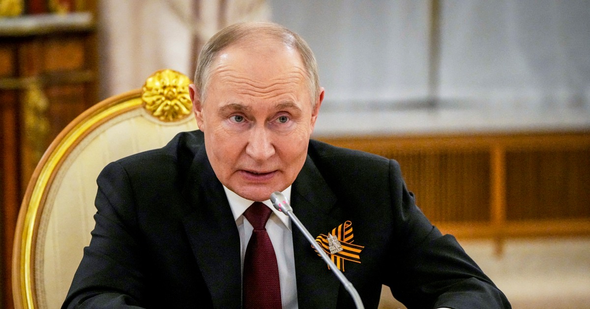 Putin says Russia is “committed to” negotiations with Kiev, suggesting that it starts on May 15
