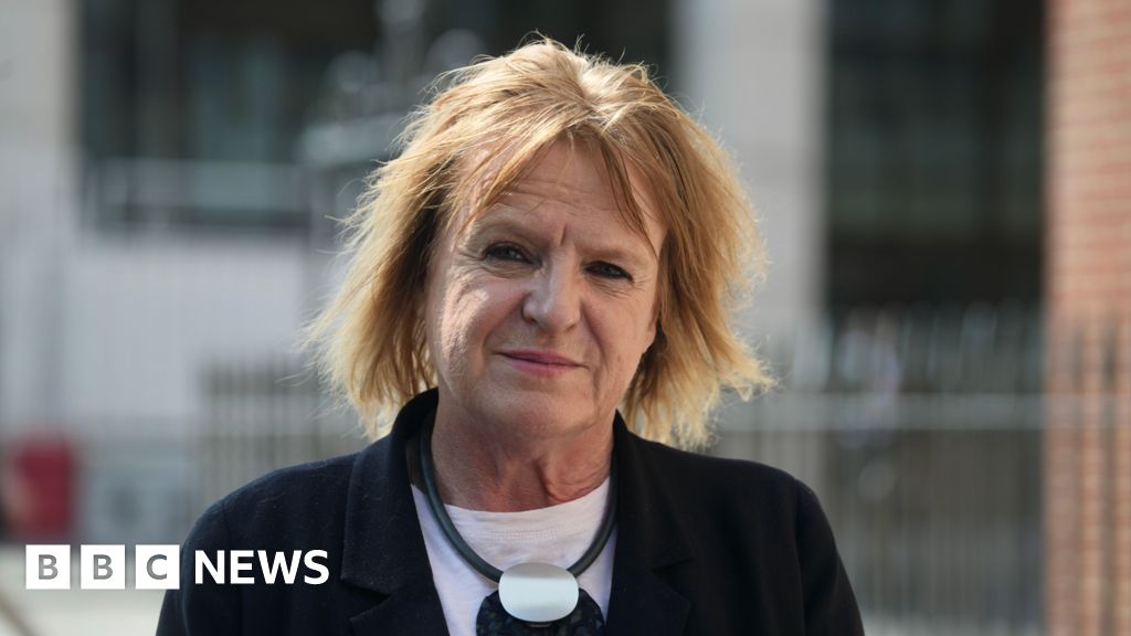 Query Hearing Essex Mental Health Trust 'try to stop' coroner report