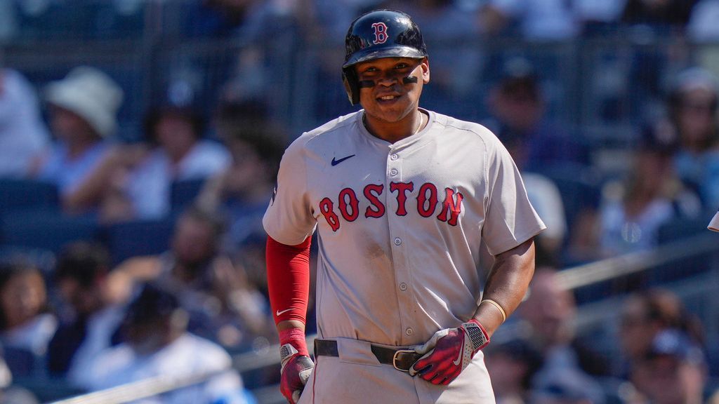 Rafael Devers tells the Red Sox that he won't move to first base