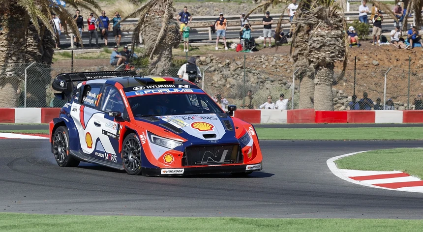 Rally em Portugal. Neuville defende o título