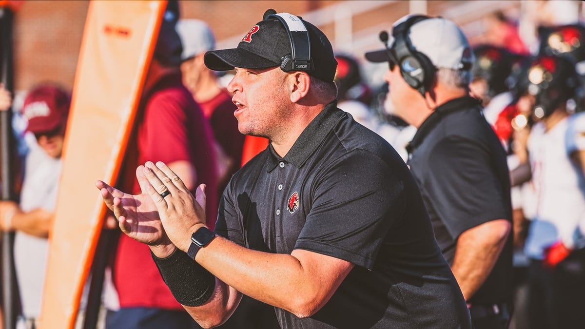 Ravenwood hires Ricky Rodriguez as coach