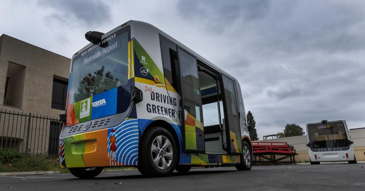 Riverside wants to be “New Detroit”. Can this self-driving electric bus take it there?