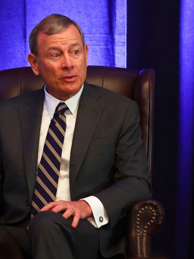 Roberts reiterates judicial independence