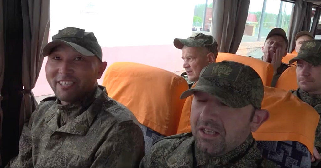 Russia and Ukraine complete 1,000 prisoners exchanges; Moscow launches large drone and missile attacks