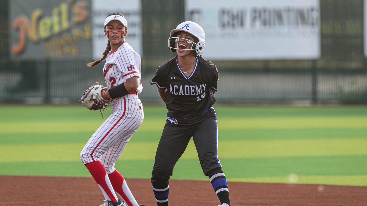 SGA's Perales feels good for the future after losing to Jourdanton