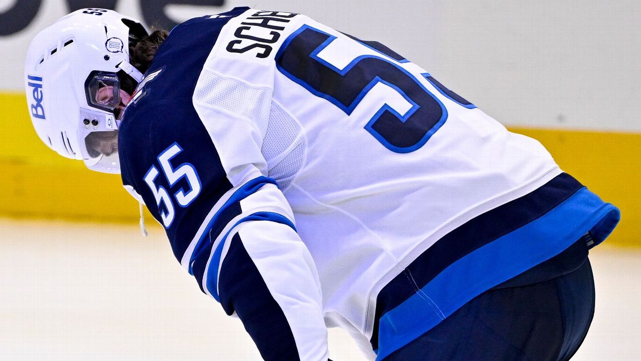 Scheifele scores on jet losses a few hours after his father's death