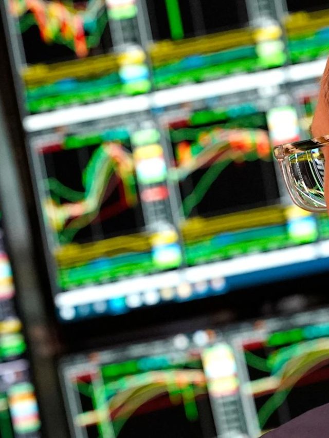 Sell ​​it in May? Historic volatility is a favorite seasonal indicator for investors.