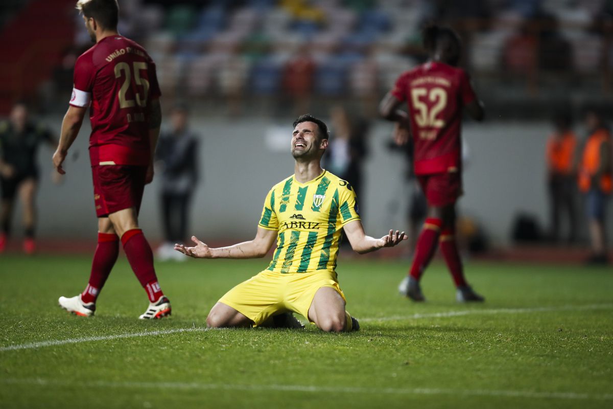 Sem campeões sem sofrer: Tondela está de volta à liga