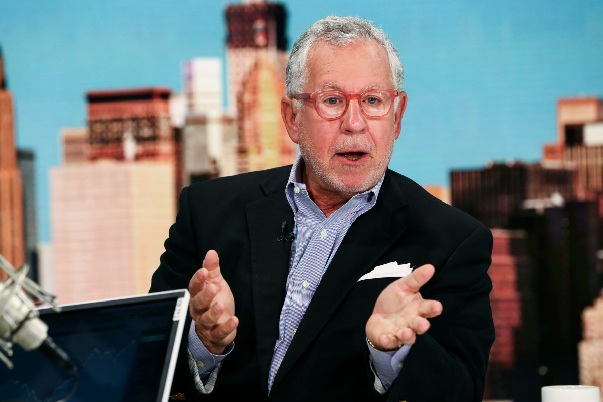 Senior fund manager predicts April rally to update S&P 500 forecast