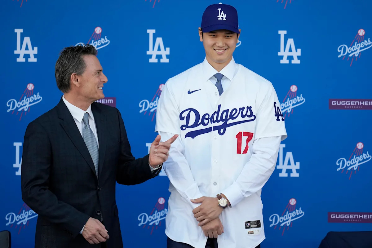 Shohei Ohtani's agent says superstars “will not do anything different” with $700 million contract