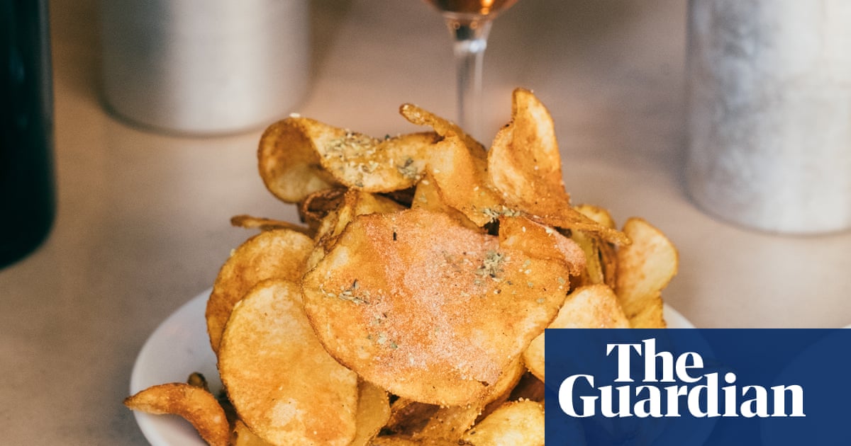 “Something naughty”: British snacks collapse | Snacks