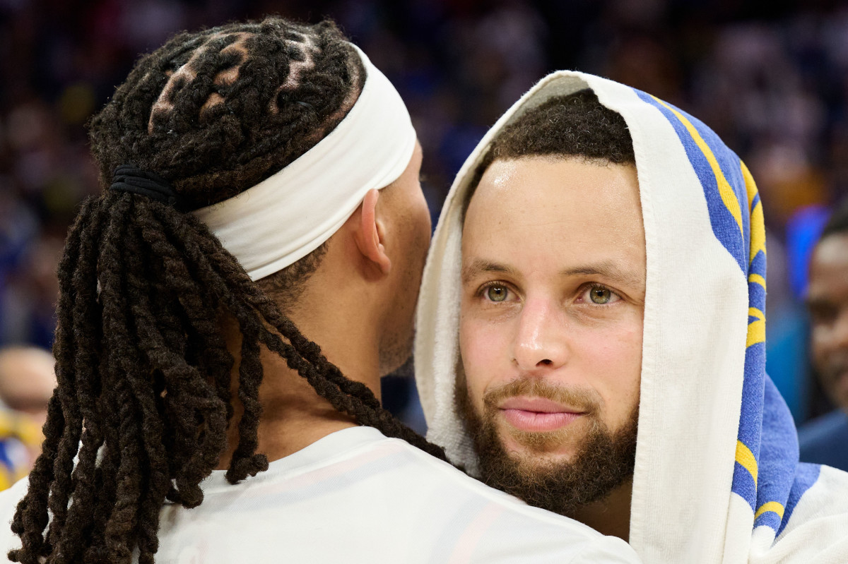 Stephen Curry gets serious injury update during Warriors' series against Timberwolves