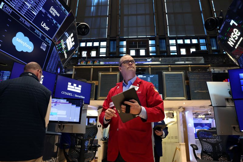 Stocks suspended, focus of U.S. trade talks with China/USA