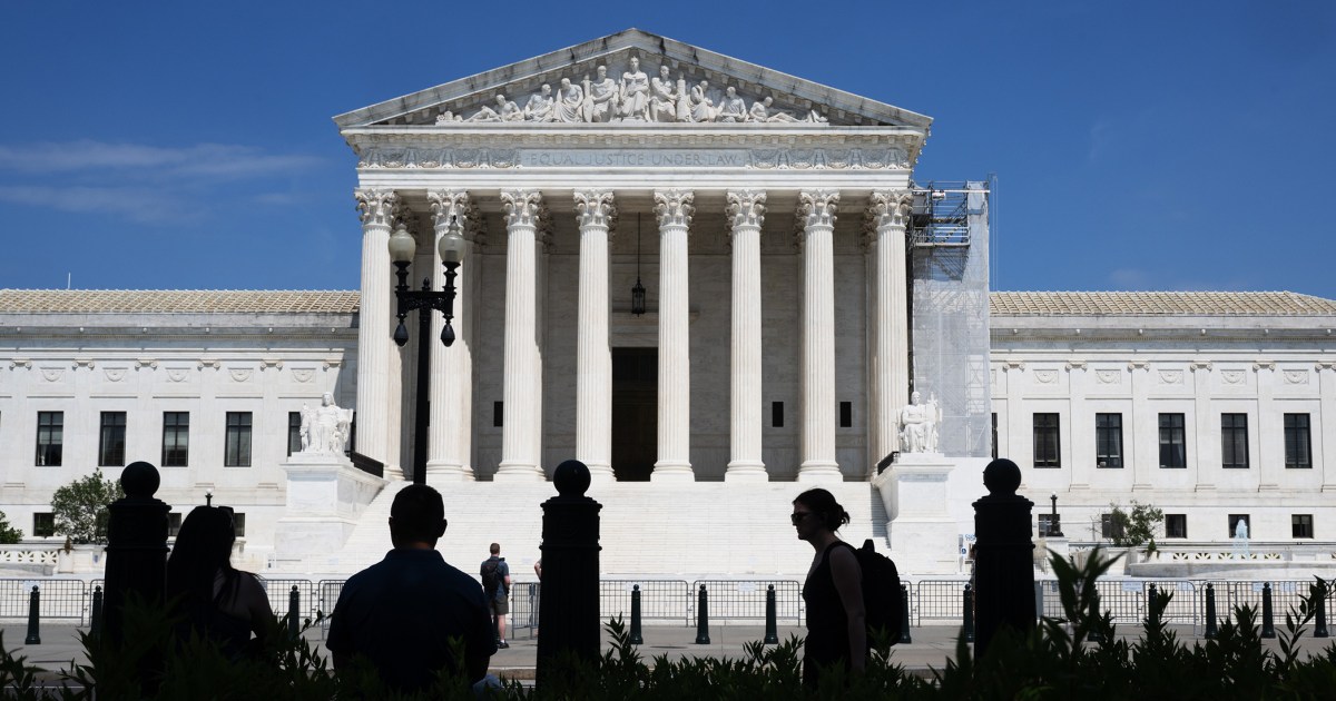 Supreme Court allows Trump to revoke protected status of thousands of Venezuelans
