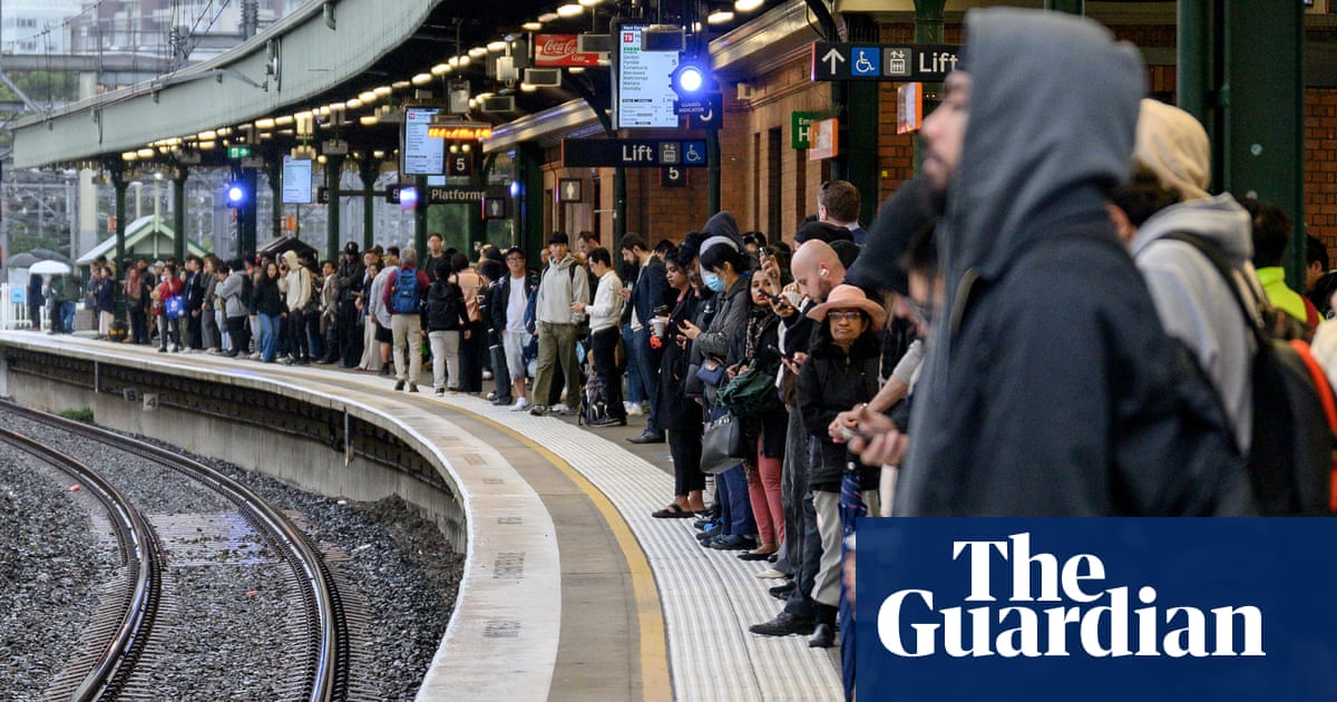 Sydney train delay: No fare days to compensate commuters trapped in rail chaos, as Minnesota calls for review | Sydney