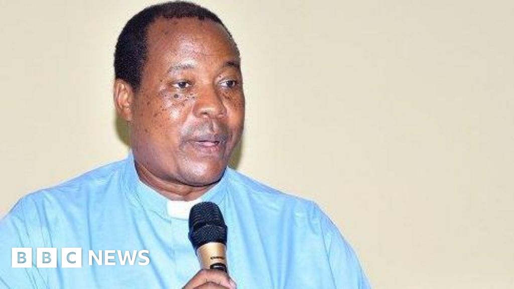 Tanzanian pastor Charles Kitima and government critic