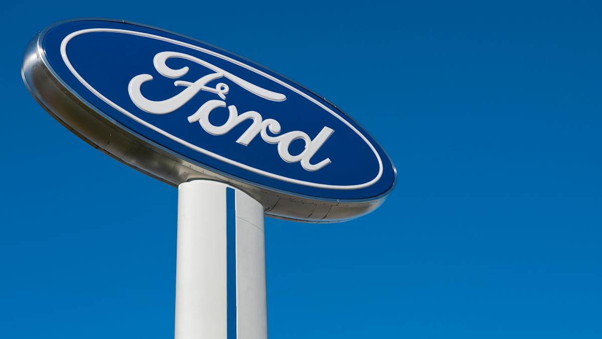 The $1K investment in Ford stock 10 years ago is worth it now