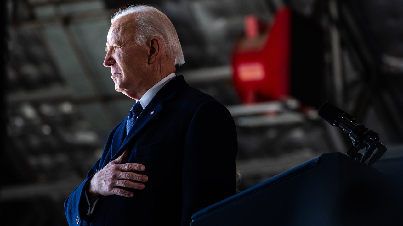The political world responds to Biden's cancer diagnosis