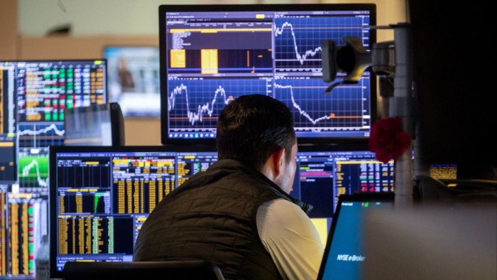 The surge in China's listings drives prosperity in the U.S. small IPO market