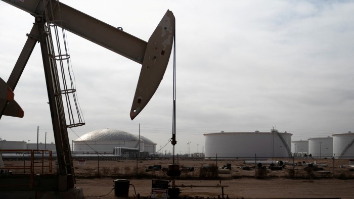 Top shale producers warn