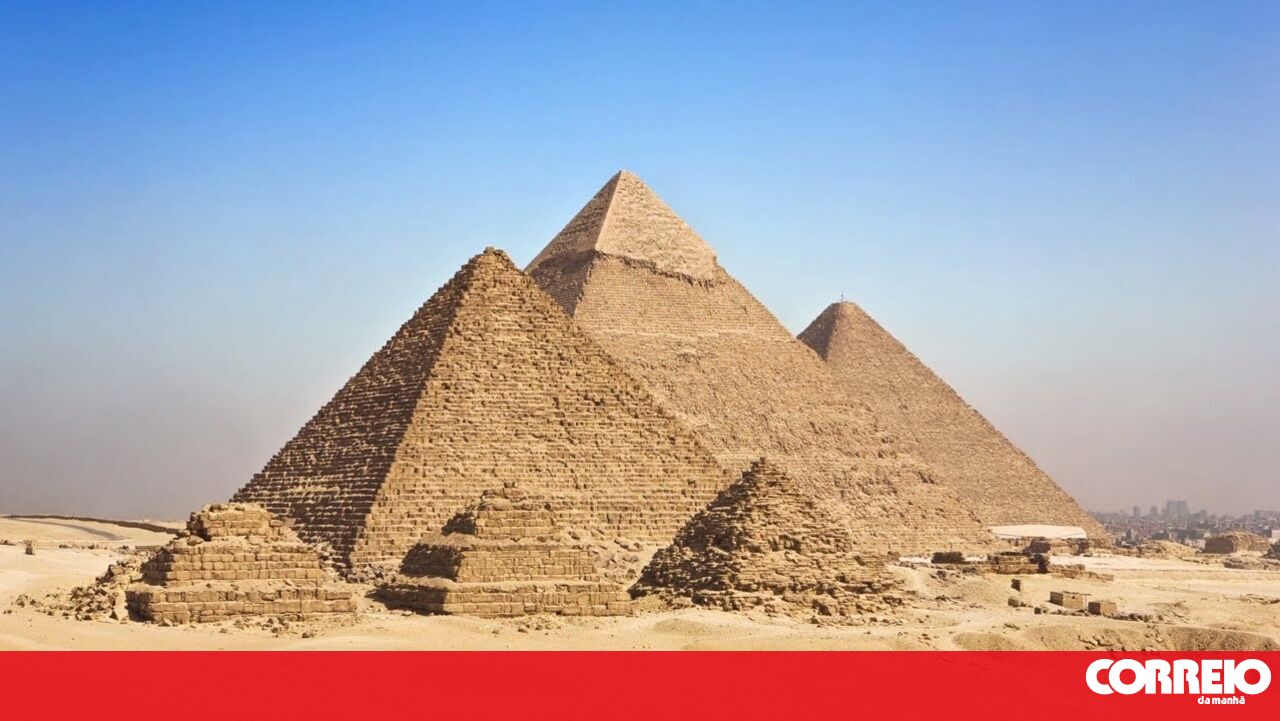 Três túmulos egípcios, descobertos em Luxor por 3500 anos