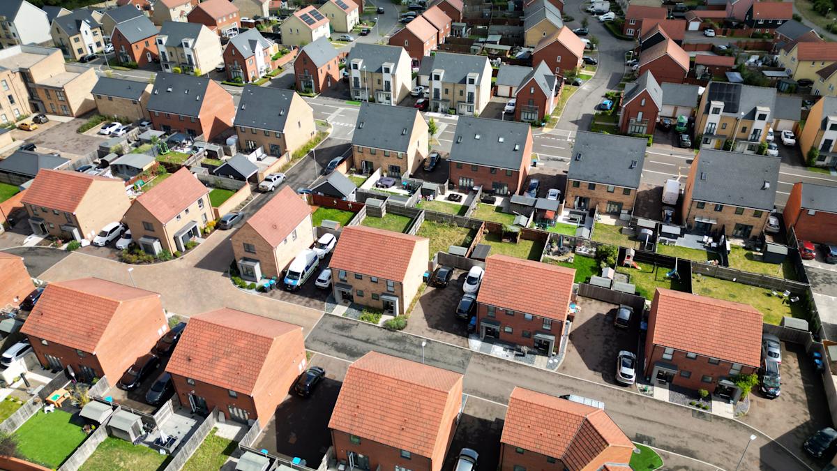 Trump's latest Menie and Freddie Mac comments confuses stock and bond markets
