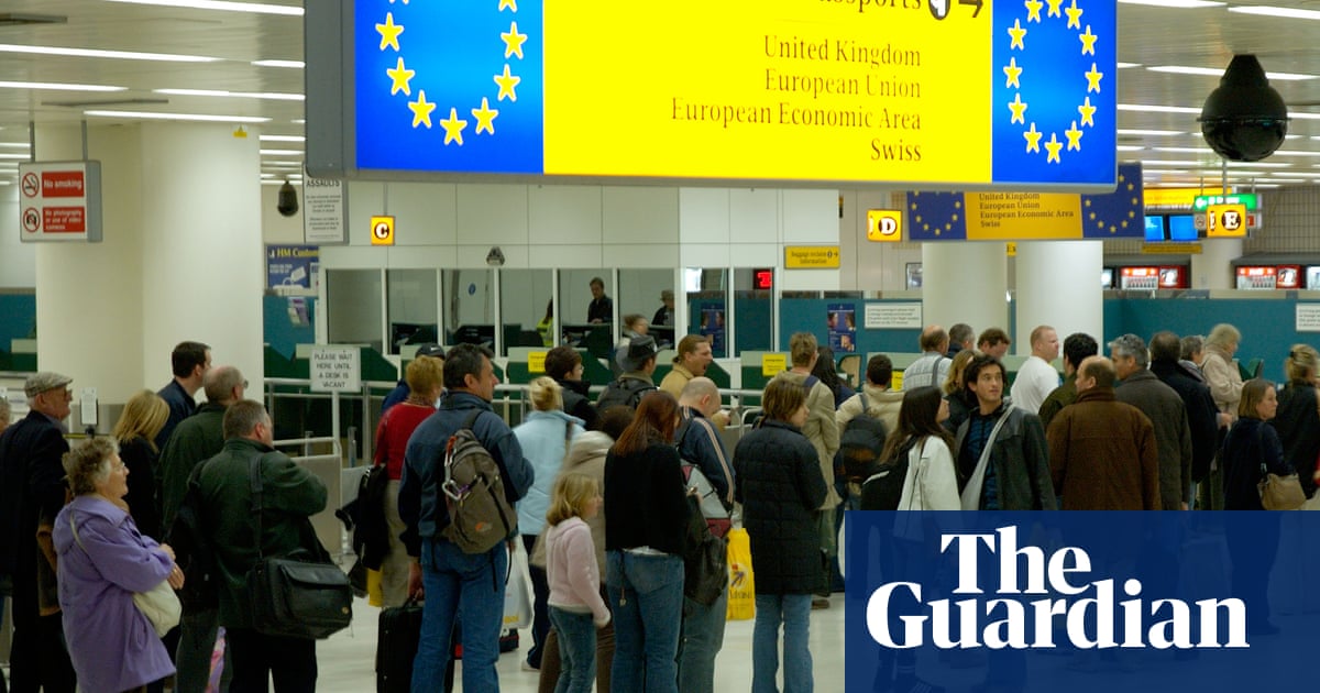 UK-EU transaction edge lets British use European passport electronic gate | Air freight