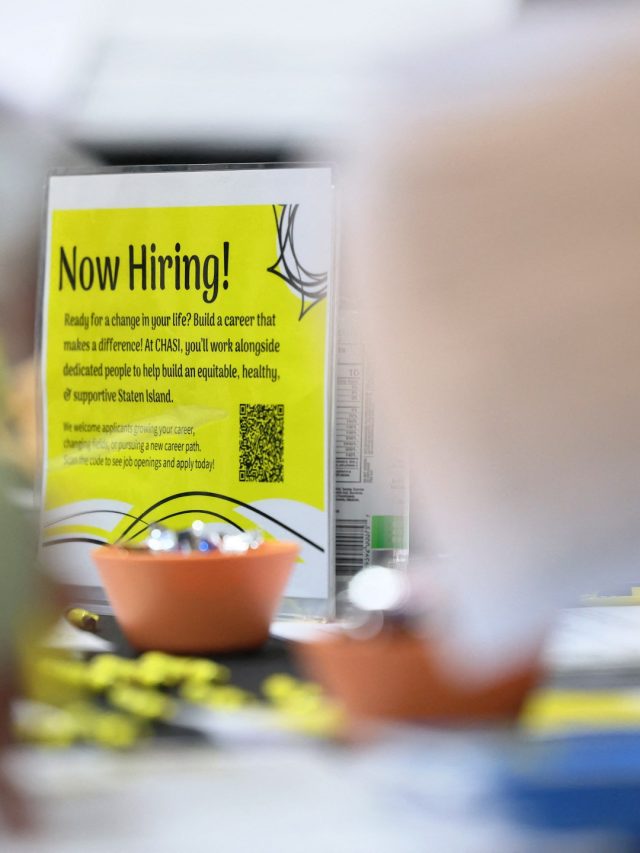 U.S. labor market remains stable despite tariffs, adding 177,000 jobs in April | Business and Economics News
