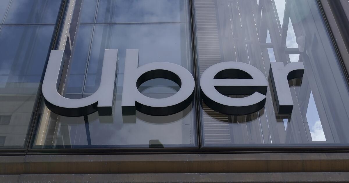 Uber target commuters, cheap price, price error pass