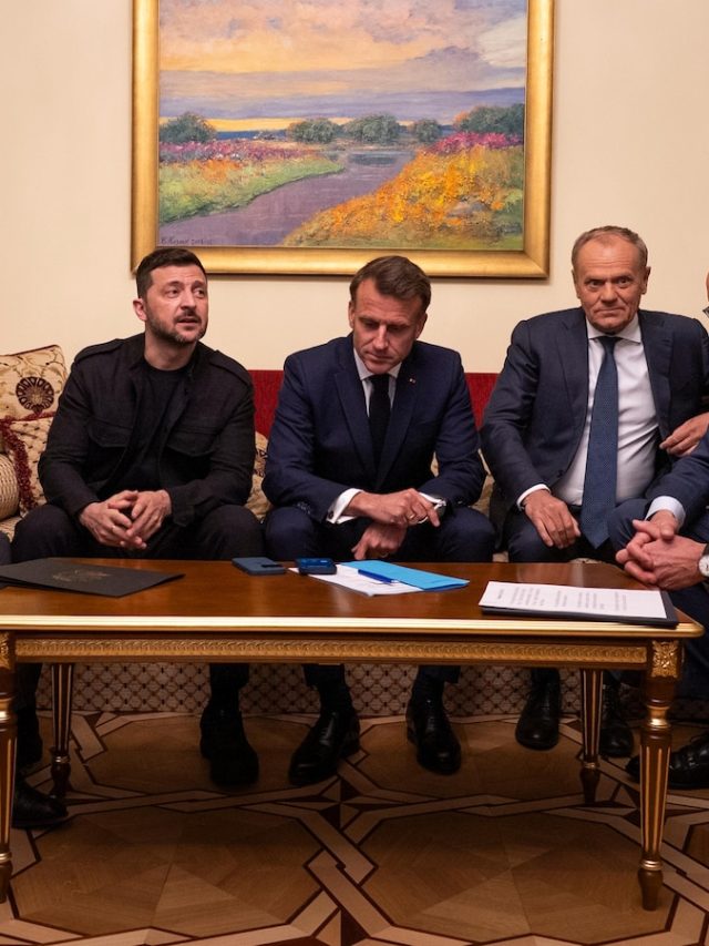 Ukraine's Zelenskyy said he will wait for talks with Russian leaders in Ankara on Thursday