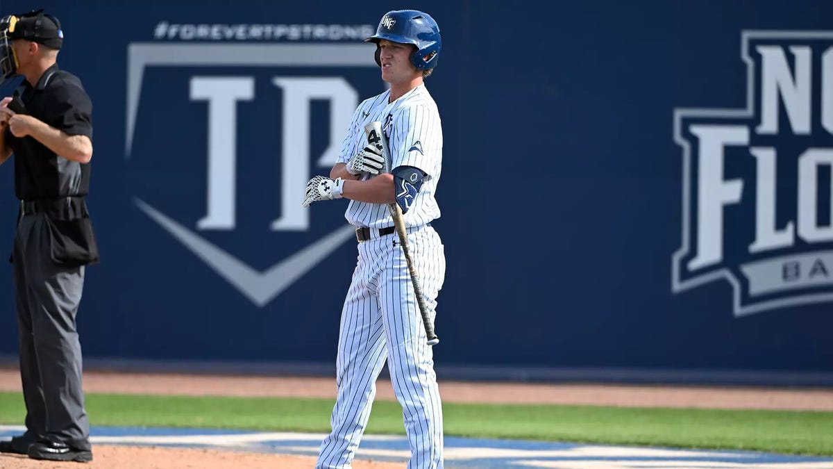Unt Ospreys captures River City Rumble Baseball Series Rubber Game
