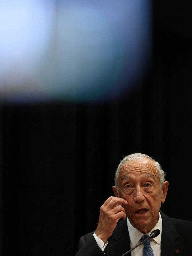 “Vamos esperar pelo domingo”: Marcelo se recusa a falar sobre a eleição depois