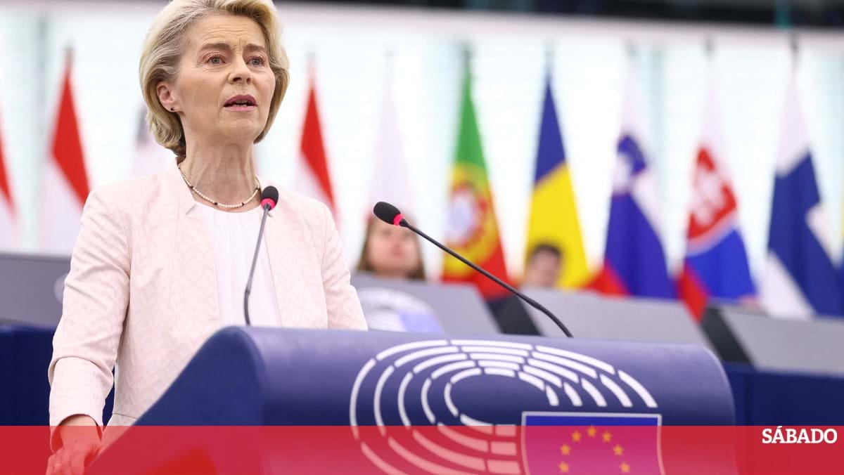 Von der Leyen anunciou: “A era dos combustíveis fósseis na UE está prestes a terminar”.