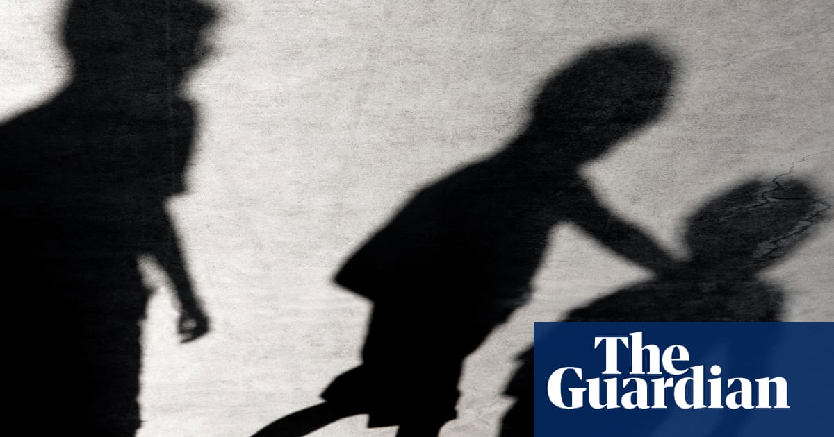 Watchdogs call for action on delays in child care cases in England and Wales | Family Law