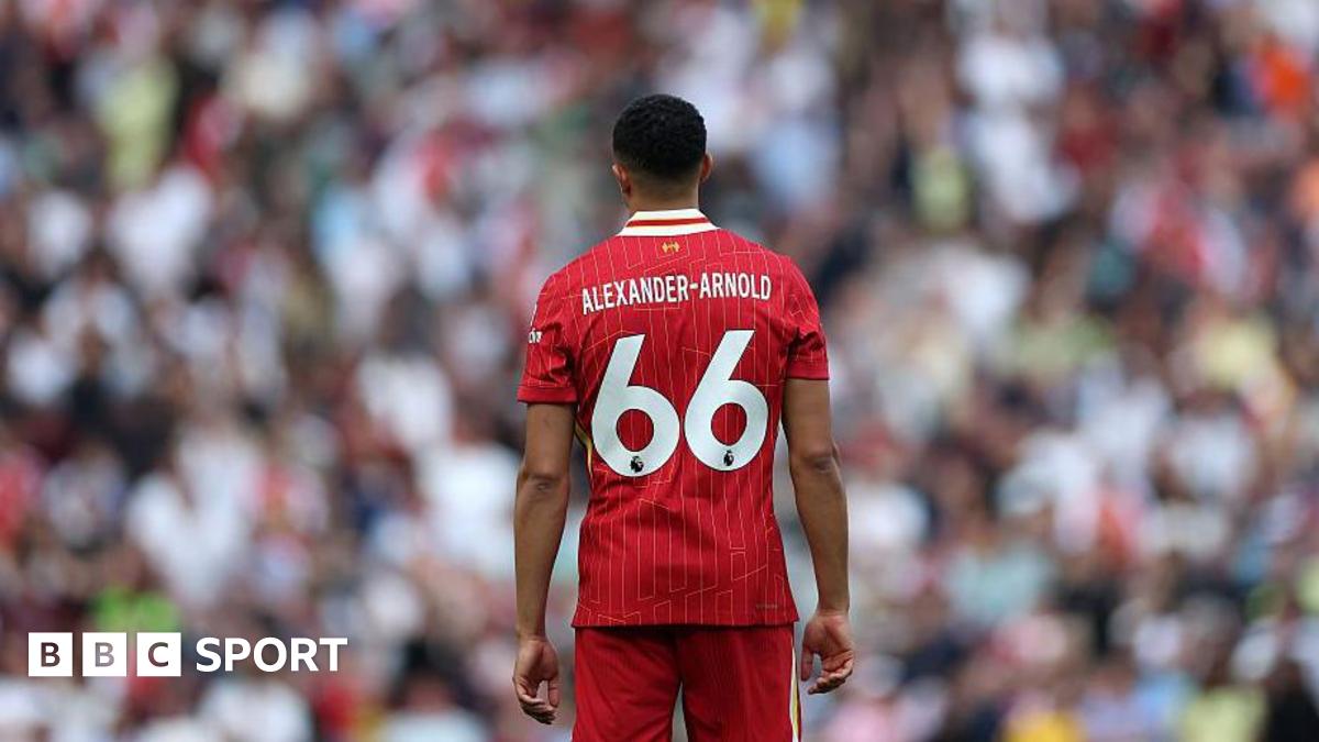 Why do Liverpool fans boo Trent Alexander Arnold vs Arsenal?