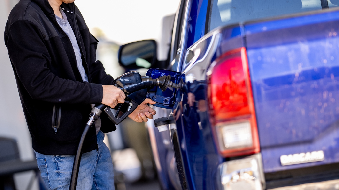Why oil prices fall, what does it mean to the economy: NPR
