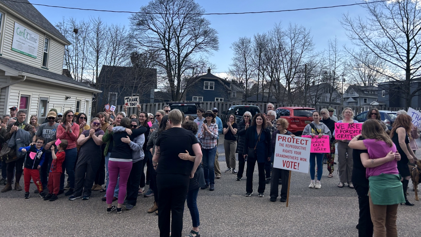 Why so many clinics that provide abortion are closing, even where it’s still legal : Shots
