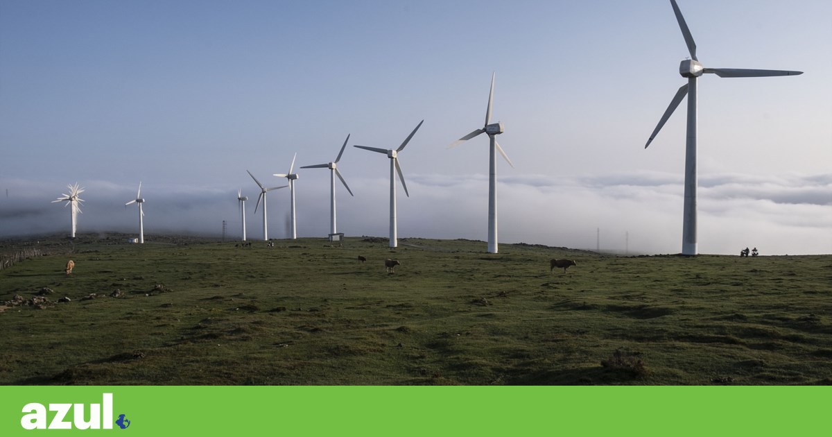 falha de energia. Portugal depende de 30% da energia espanhola | está errado | errado