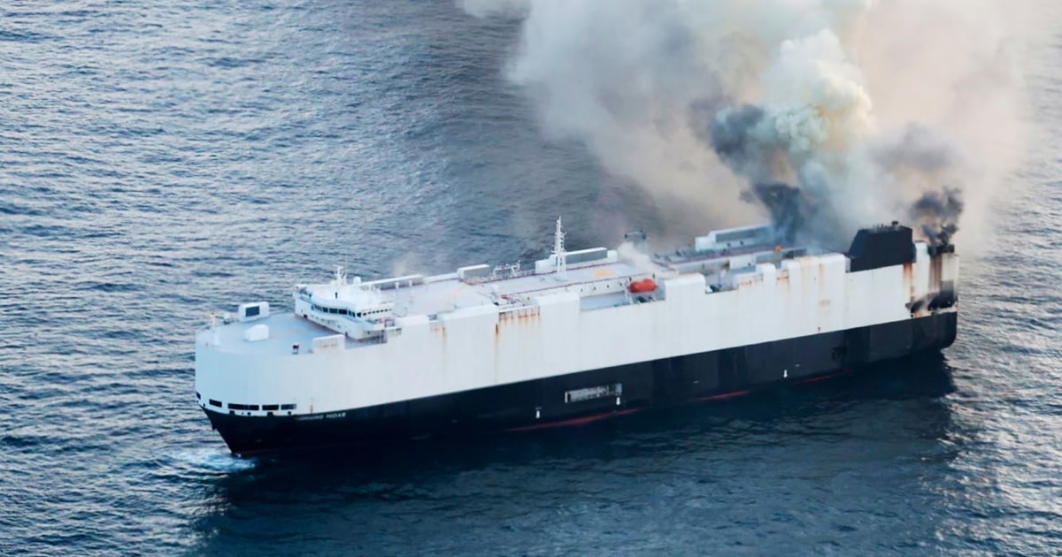 22 crew members were rescued from North Pacific lifeboats and 3,000 cars attacked North Pacific lifeboats