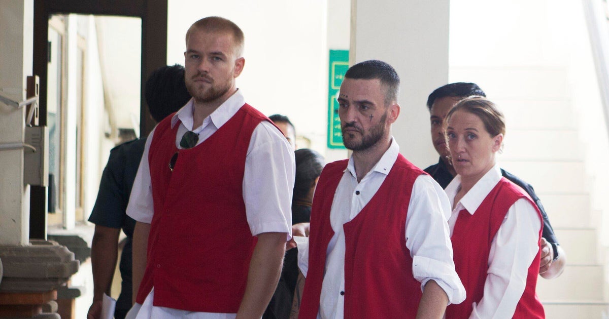 3 British nationals face death penalty for suspected smuggling cocaine to a tourist island in Bali