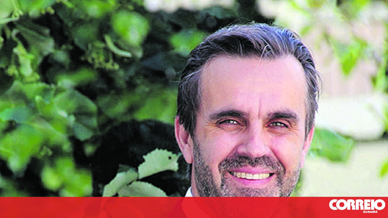 A ordem do médico diz que o ministro da Saúde tem “segunda e última chance” e “não pode falhar” – política