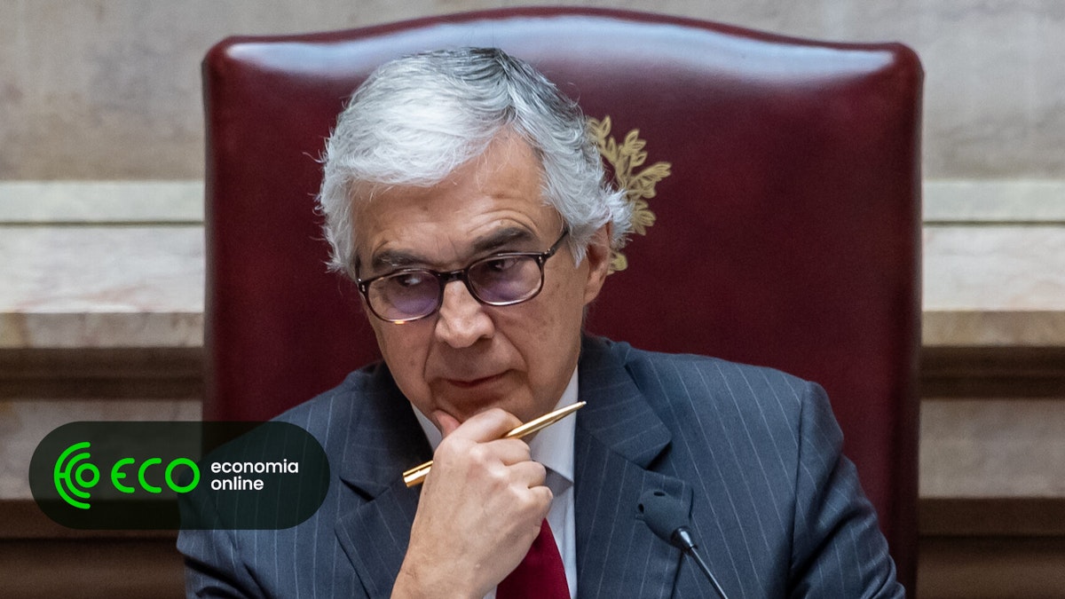 Aguiar-Branco Votos 202 para a eleição presidencial da República