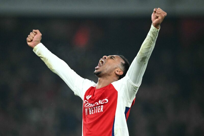 Arsenal 27yo signs new contract