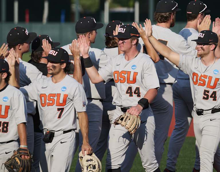 Beaver explodes past UC to enter the Corvallis Regional Finals