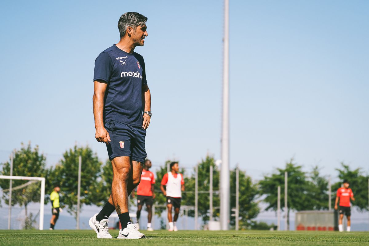 Bola de entrevista «É um sonho jogar para Portugal em um ótimo jogo»