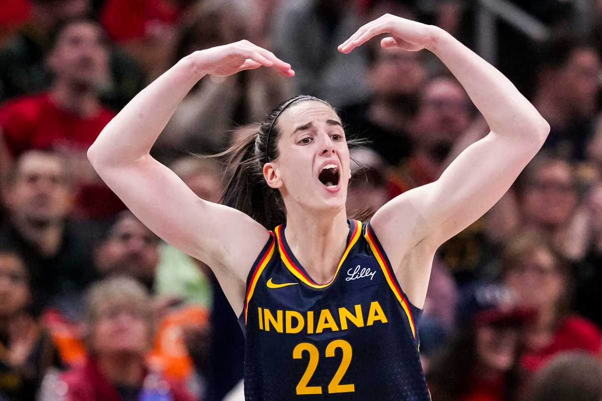 Caitlin Clark, fever teammate turns around in Pacers 6 vs. Knicks